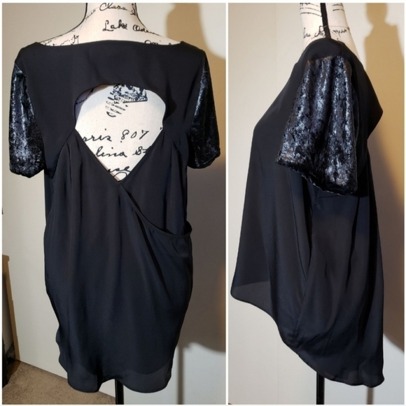 BCBGeneration Black Top Velvet Velour Short Sleeves Open Back Cut-Out Women's S - Picture 2 of 9